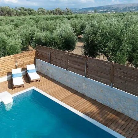 Vera - With Private Heated Pool & Jacuzzi